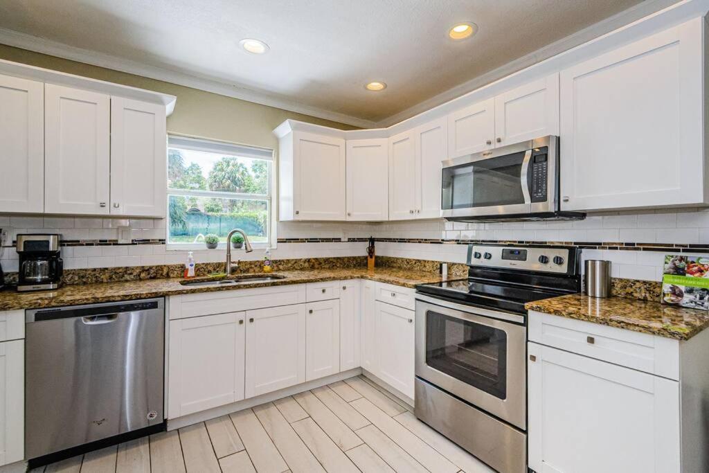 فيلا تامبافي Beautiful Pool House In Old Seminole Heights! المظهر الخارجي الصورة